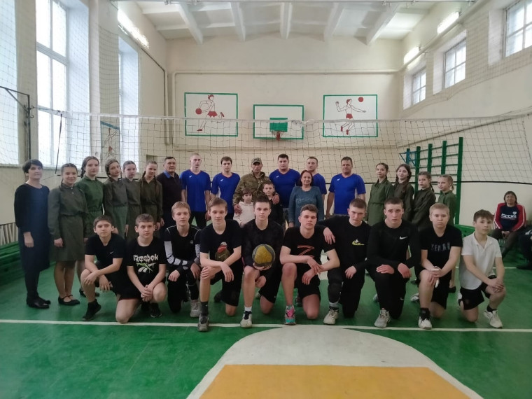 Товарищеская встреча по волейболу.