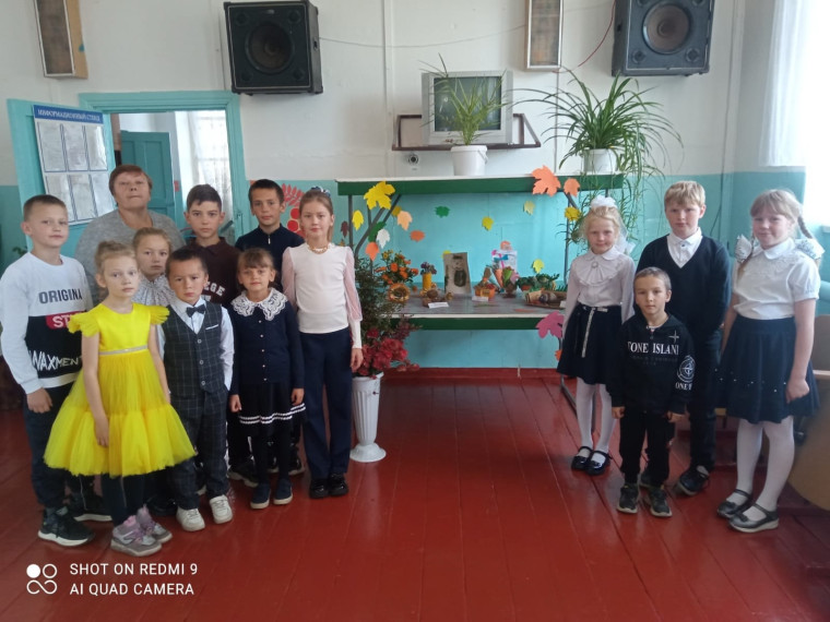 Праздничное поздравление.