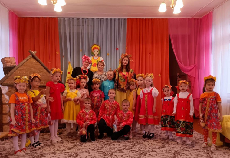 Осенний утренник "Осенние дары".